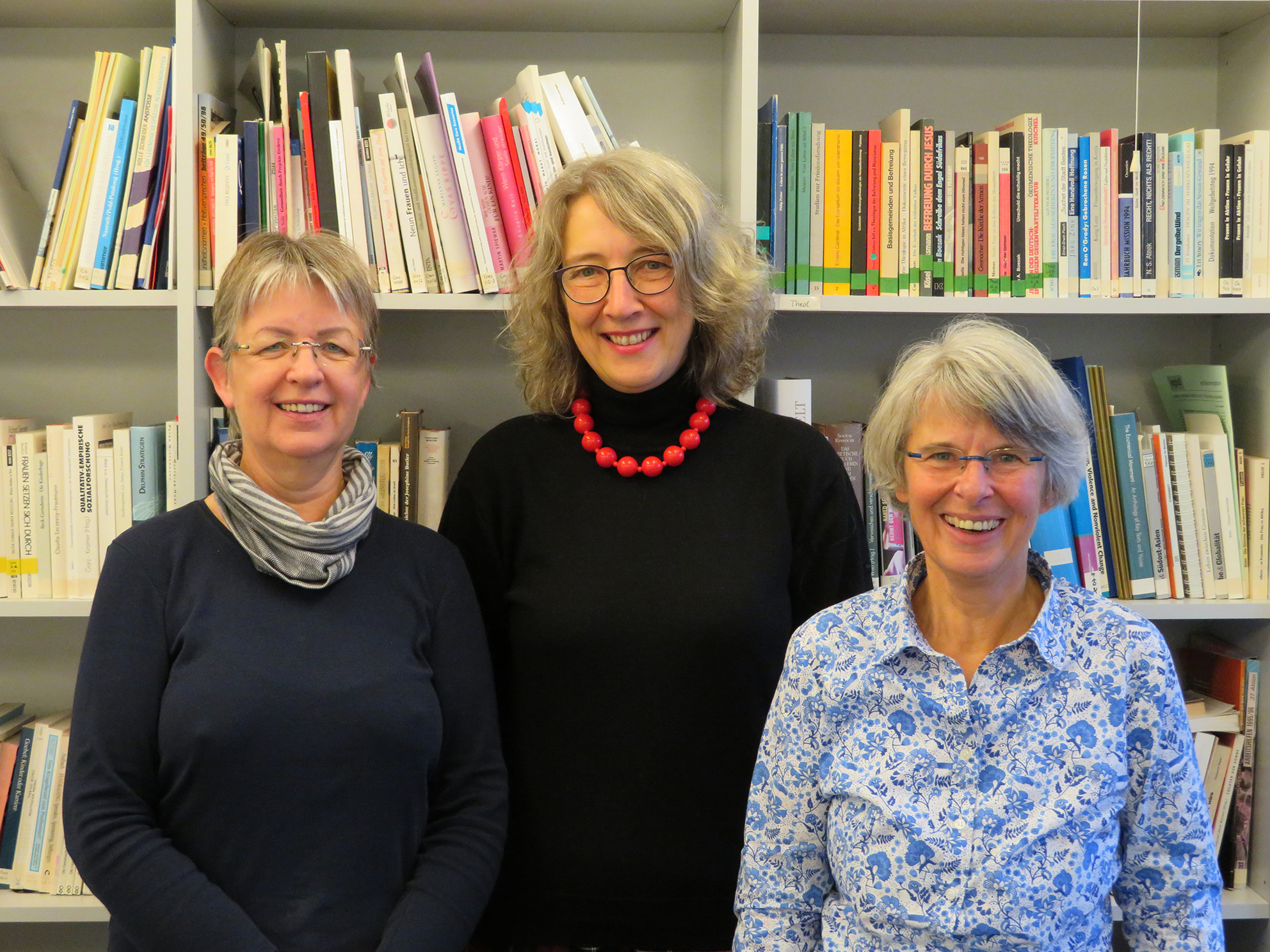Der Vorstand der Frauendelegiertenkonferenz v.l.n.r.: Mary Herbst, Susanne Kurschat-Körbs, Hilde Credo (Vorsitz). Foto: Susanne Sengstock